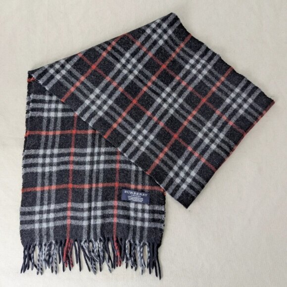 Burberry Unisex Winter Scarf Black – 100% Lambswool Check – Pre-Owned – Stylish - Picture 1 of 7